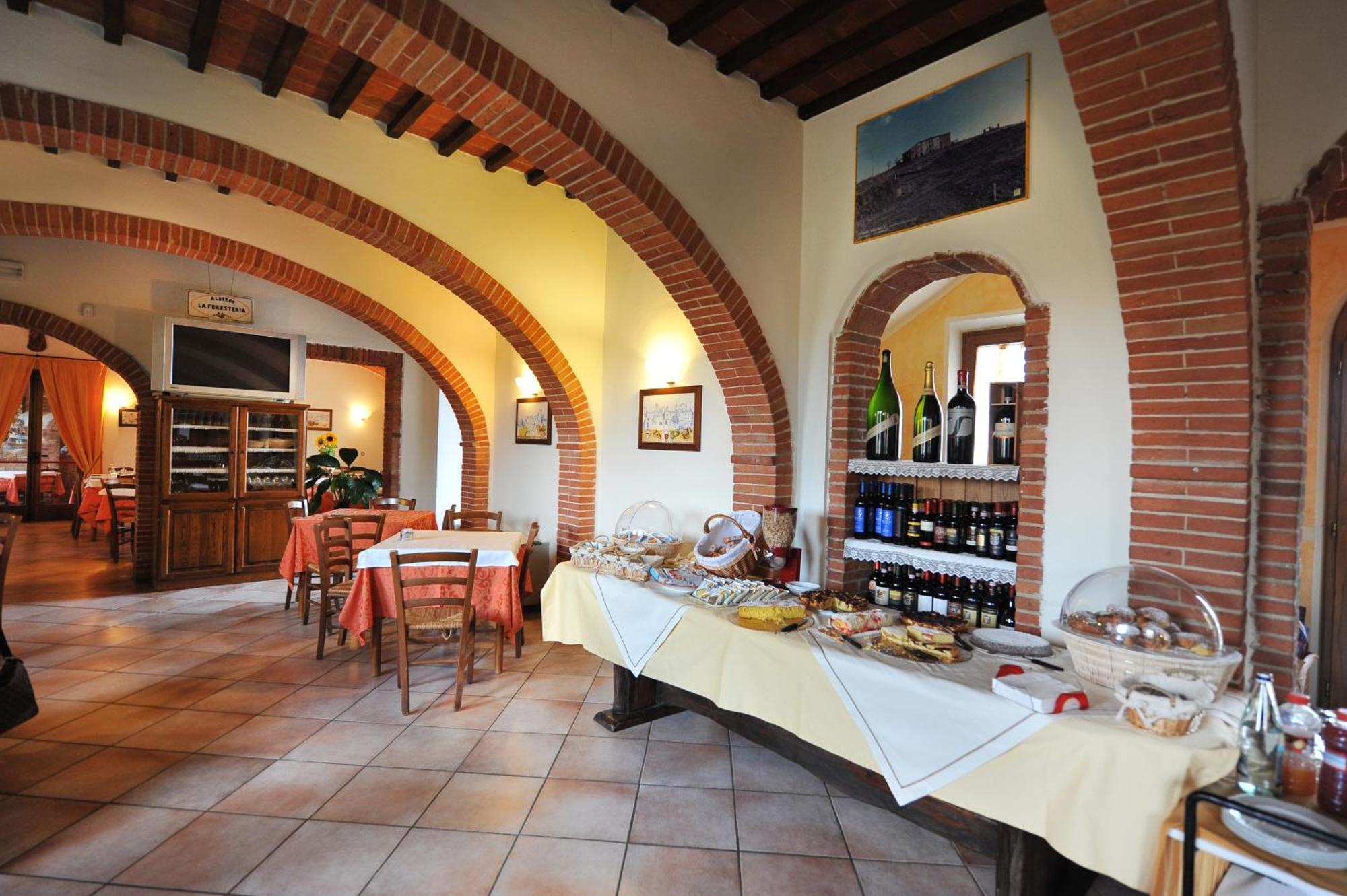 Albergo La Foresteria Беттолле Екстер'єр фото