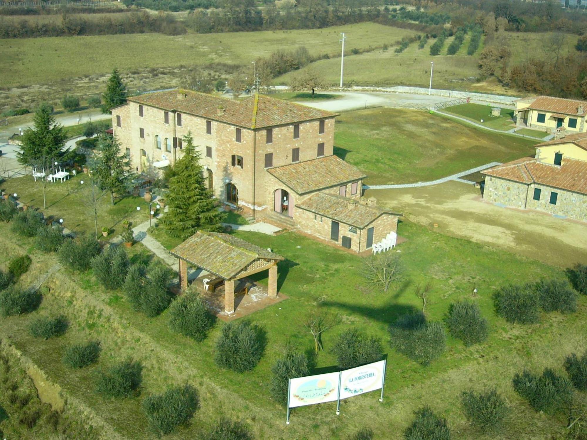 Albergo La Foresteria Беттолле Екстер'єр фото