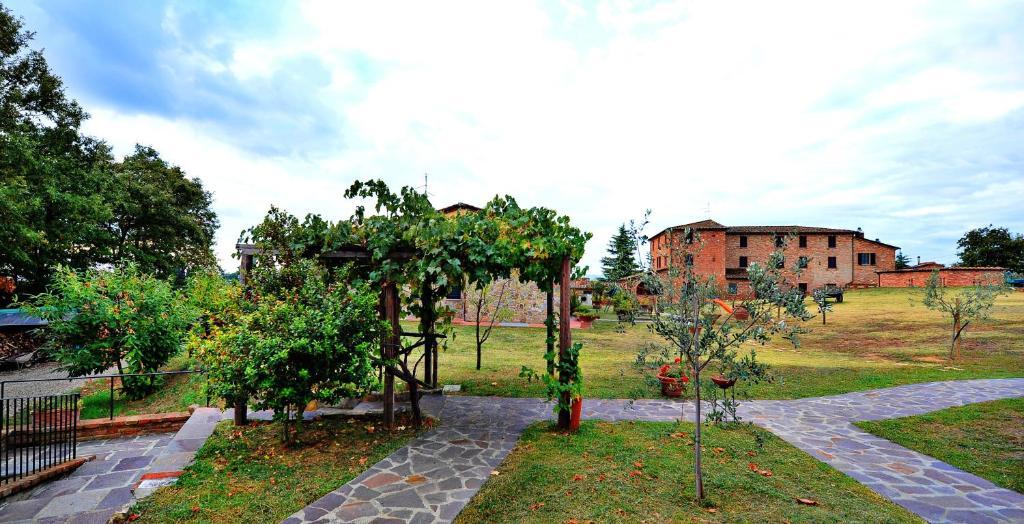 Albergo La Foresteria Беттолле Екстер'єр фото
