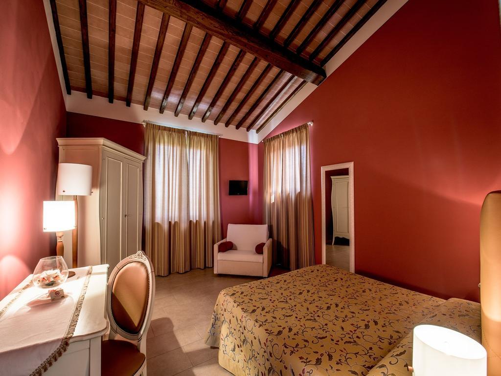 Albergo La Foresteria Беттолле Екстер'єр фото