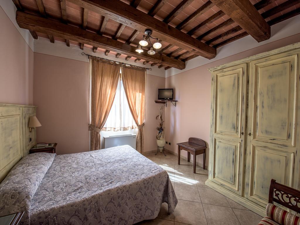 Albergo La Foresteria Беттолле Екстер'єр фото